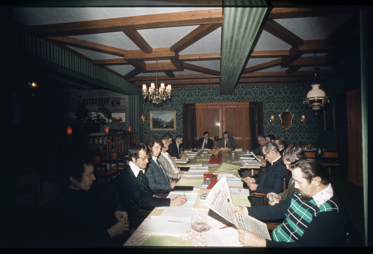 Kommunestyret i Gratangen avholder møte på Storfossen kafé.