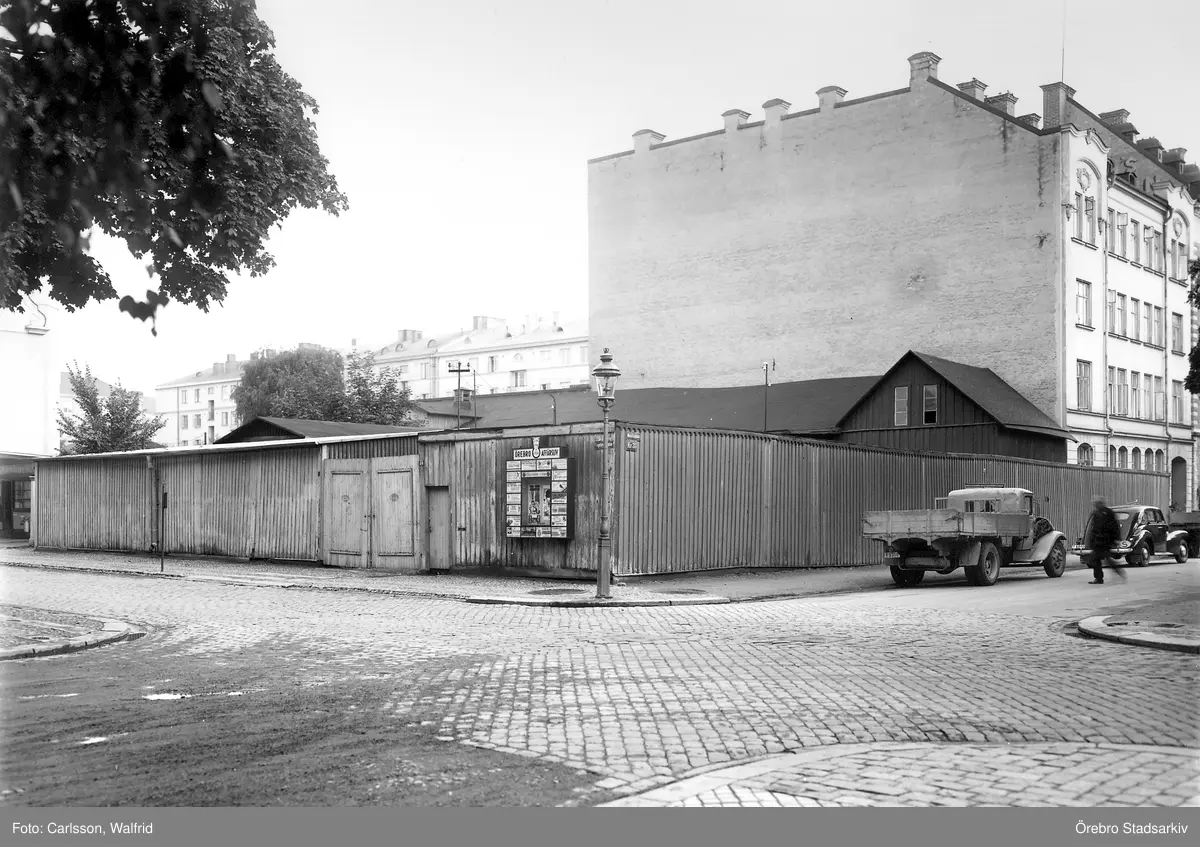 manillagatan-mot-s-der-1940-tal-rebro-stadsarkiv-digitaltmuseum