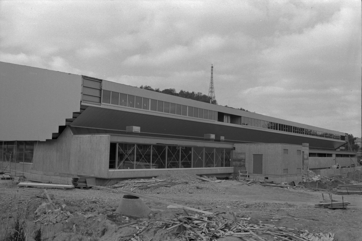 Idrettshallen, 1976.