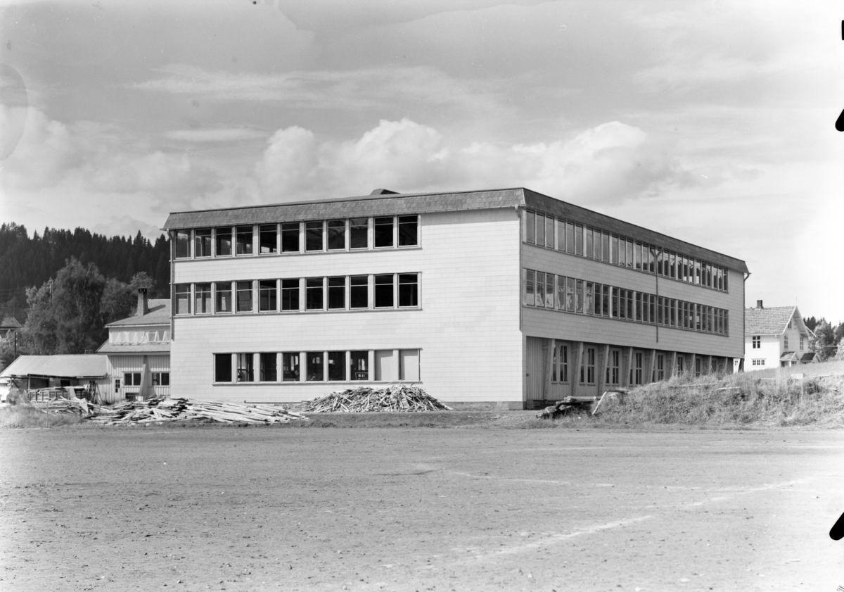 Fasaden på Grosch fabrikk.