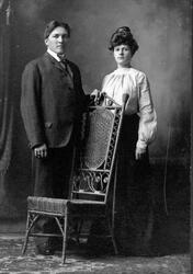 Knut I. Ellingbø og kona