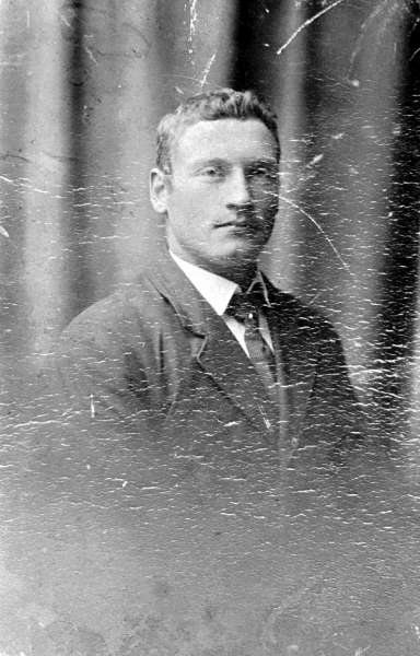 Bernhard Tollefsen, Sørelvmo