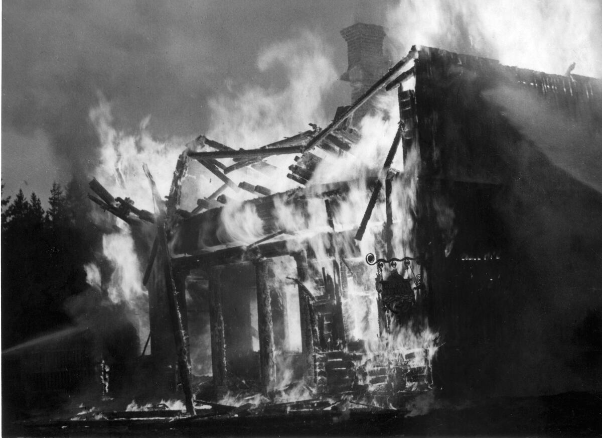 Gamla bokhandelns brand 1945