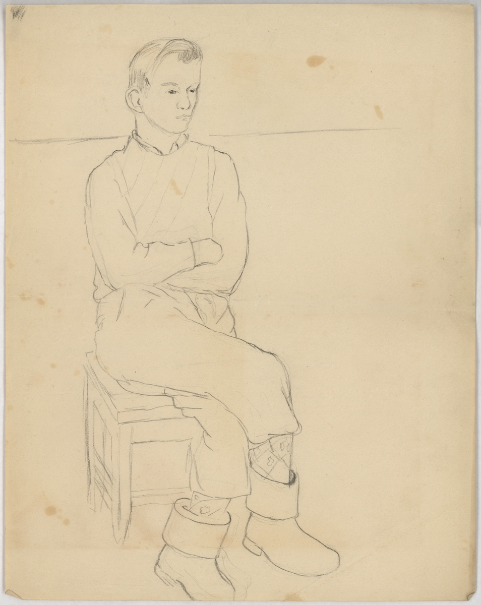 Portrettegning av ung mann som sitter på en krakk (helfigur), fange på Vollan kretsfengsel i Trondheim.