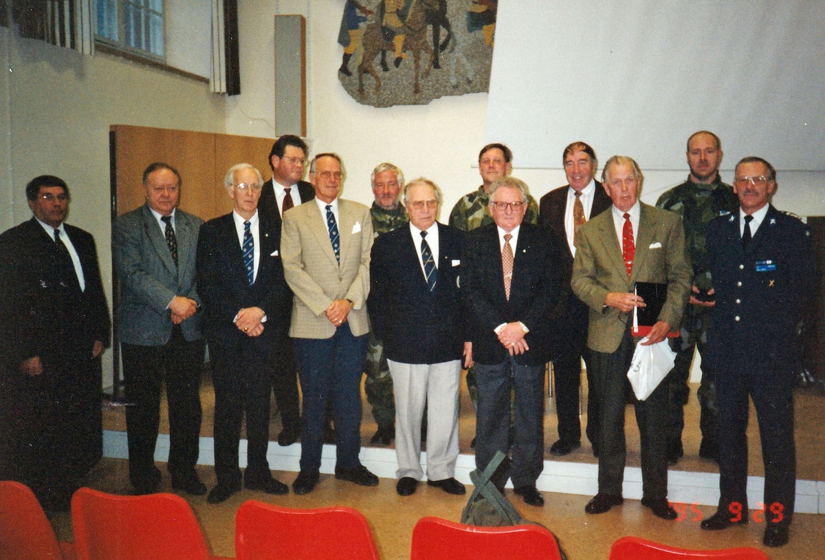 Göta Trängkår firar kårens dag den 25 okt 1997. Kamratföreningens sammanträde i Götasalen.