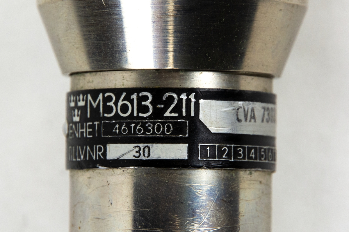 Enhet 4616300 som ingår i systemet för bakomvarnaren, installerad i fpl S29C.