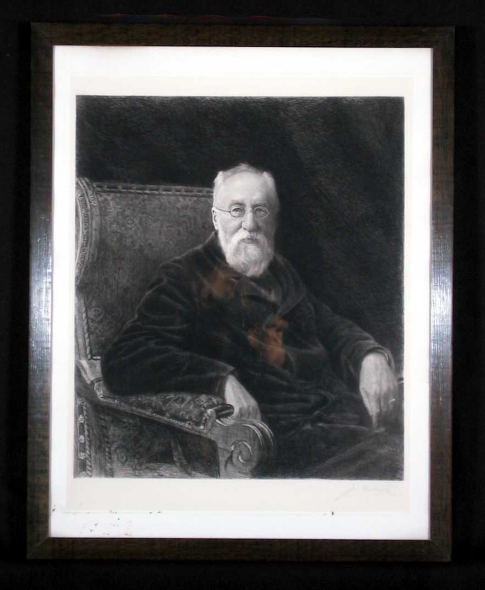 Portrett av en eldre mann sittende i en lenestol.