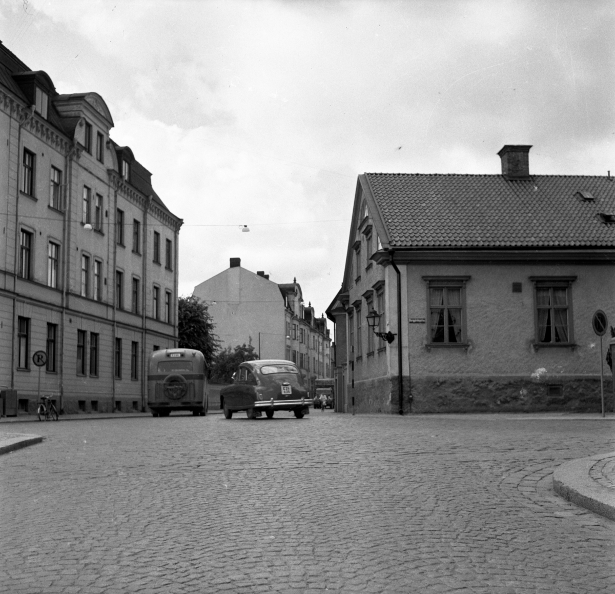 Korsningen Storgatan/Nygatan/Borggårdsgatan. Inför flyttningen av Domprostgården.