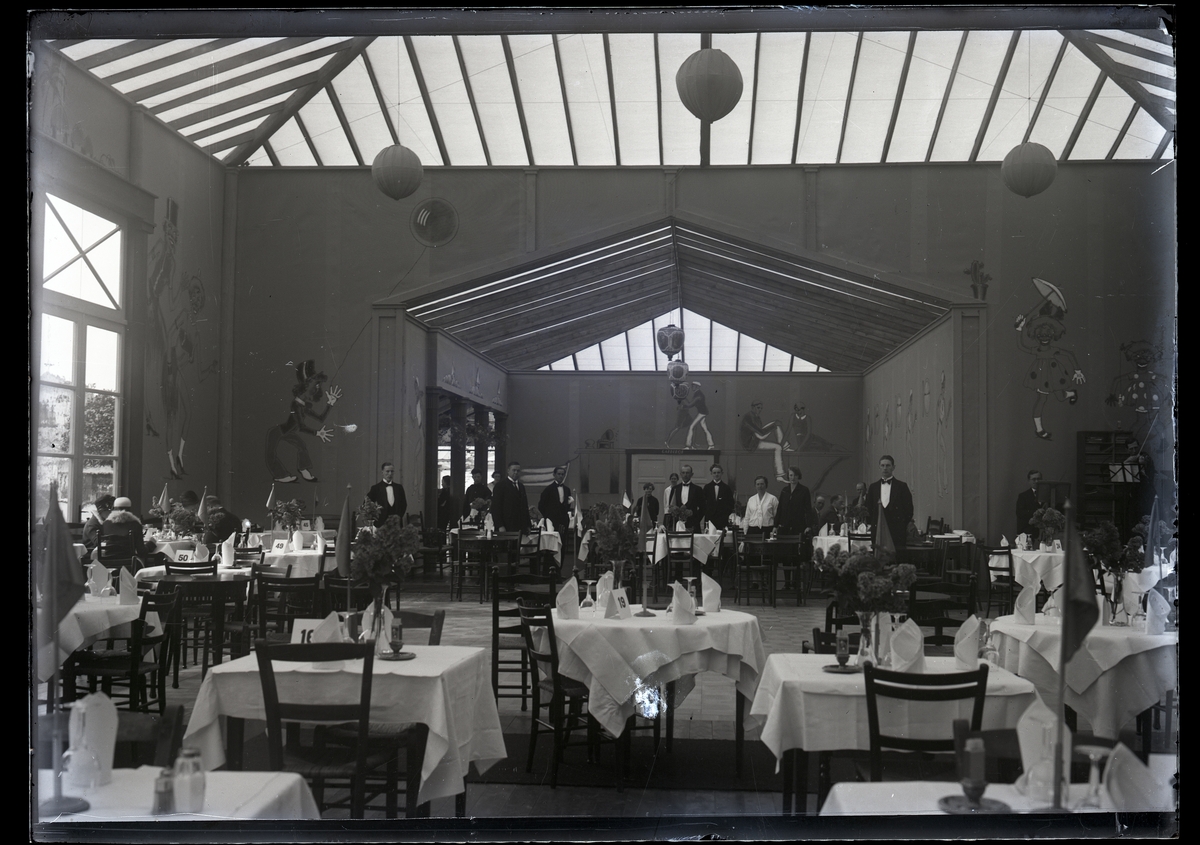 Interiör från restaurang på Uddevallautställningen 1928