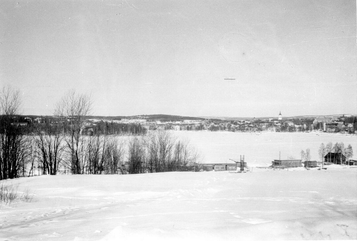 Utsikt från Stenhammar mot NV. Vinterbild.