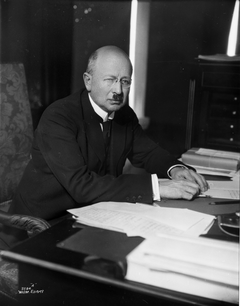 Svensk minister Høyer 14/3 1928