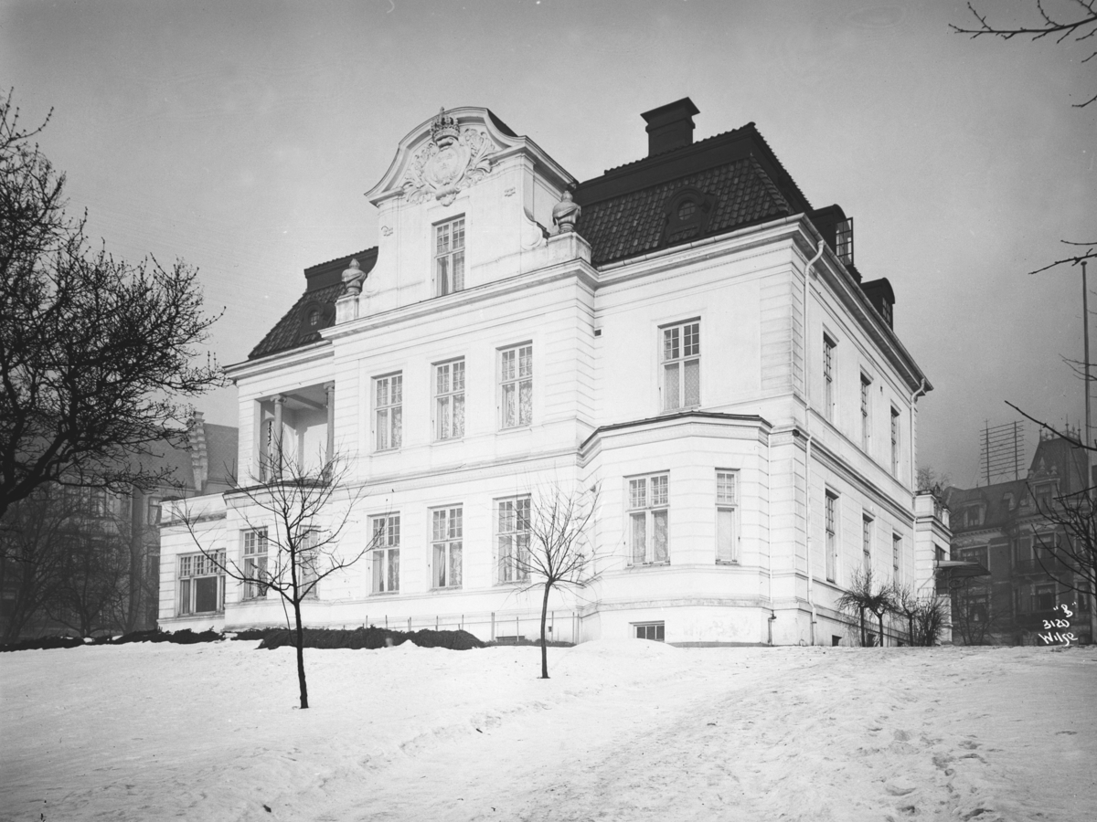 Den svenske ambassade i hagen som grenser til bl.a. Incognitogaten i Oslo.