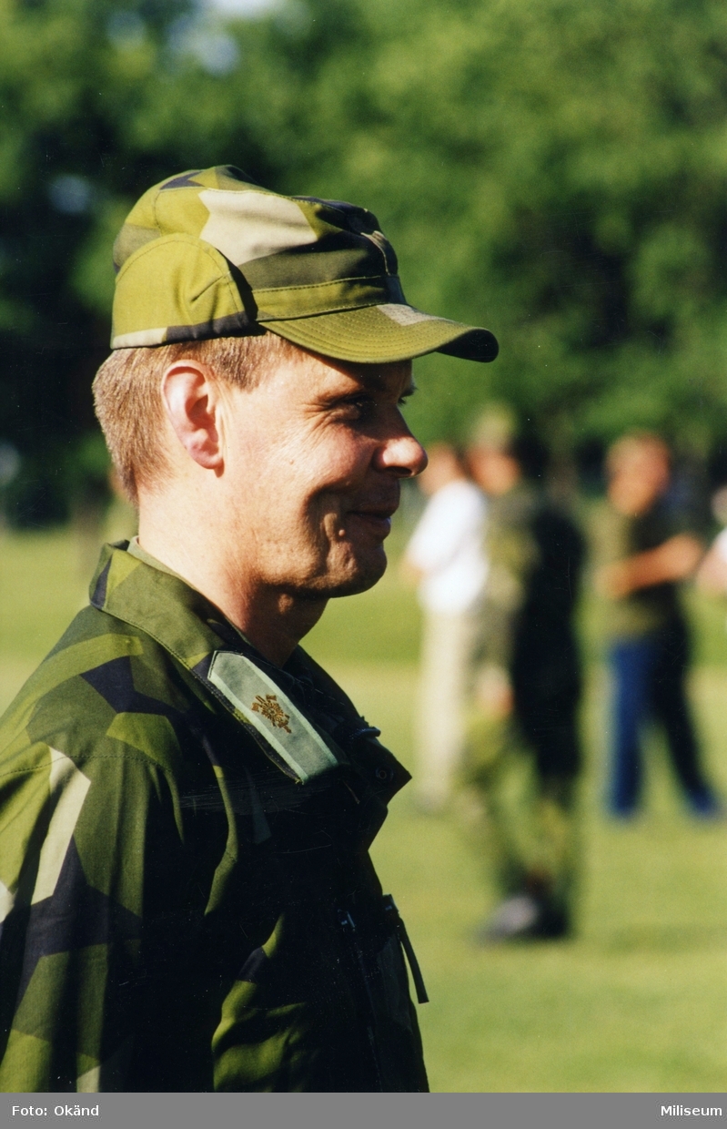 Sannolikt Nationaldagen 6. Juni 2002. Överste Bengt Axelsson, regementschef Ing 2.