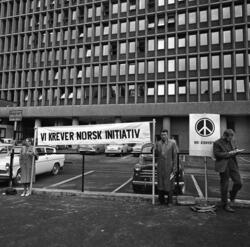 Aksjon mot atomnedrustning..september 1961. Demonstrasjon mo