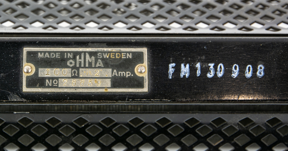 Skjutmotstånd. Trådlindad keramisk resistor,  tillverkad av aktiebolaget Erbings maskinaffär Stockholm.