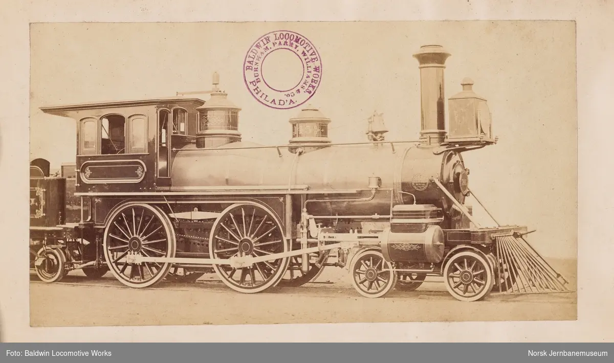 Baldwins leveransefoto av damplokomotiv nr. 145 levert til Central Railroad of New Jersey, USA i 1875. Baldwin byggenummer 3742. Normalspor