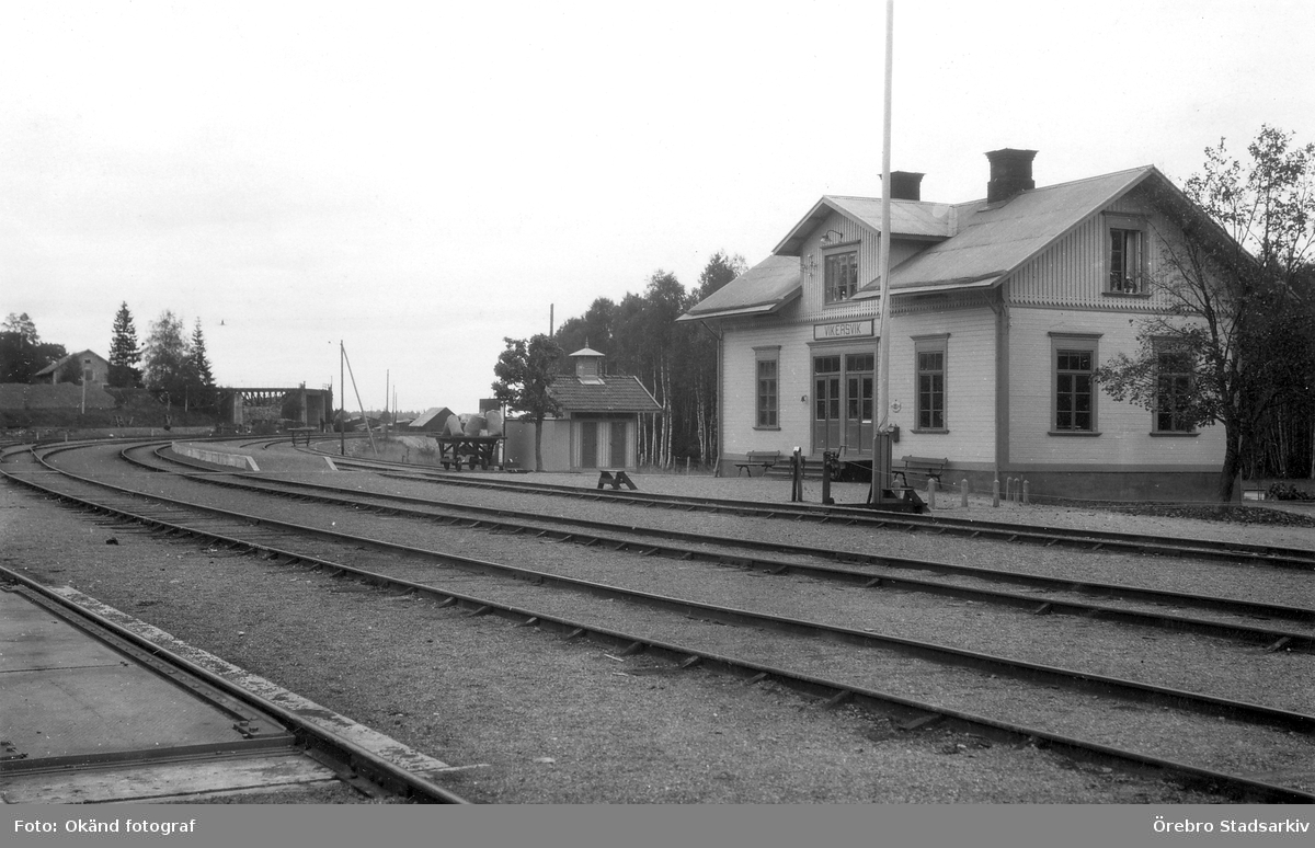 Vikersviks järnvägsstation