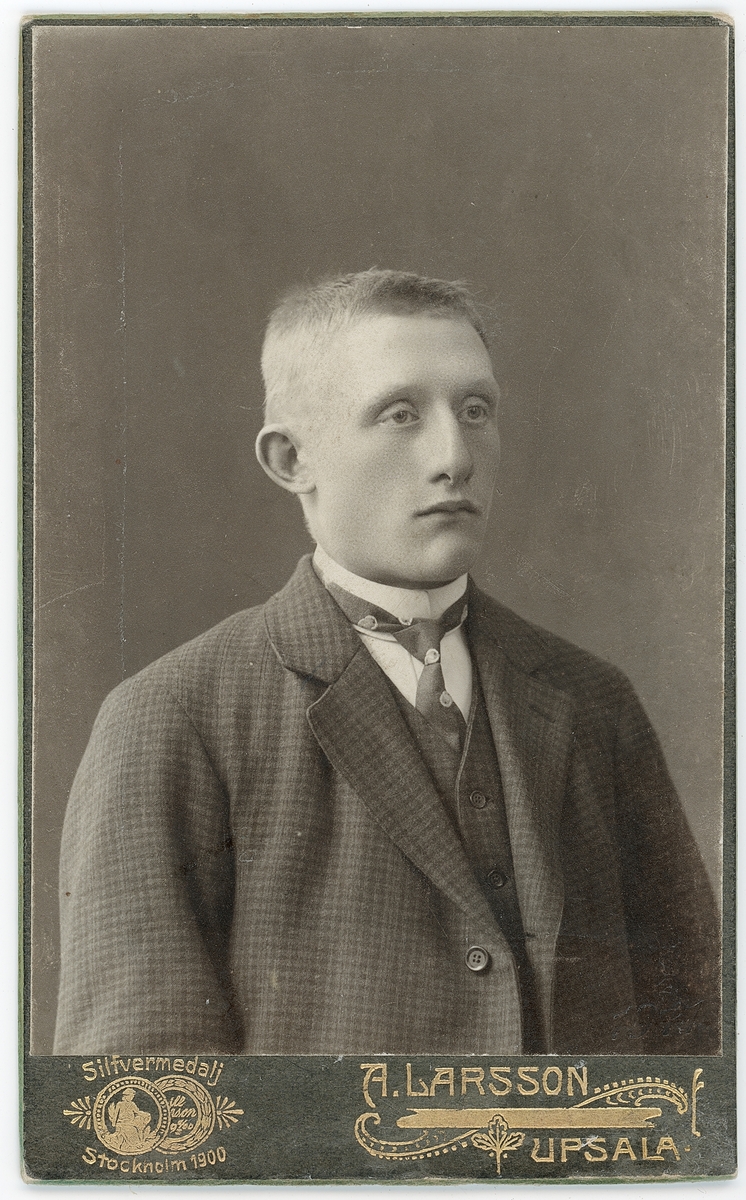 Kabinettsfotografi - Eskil Lundin, Uppsala 1911