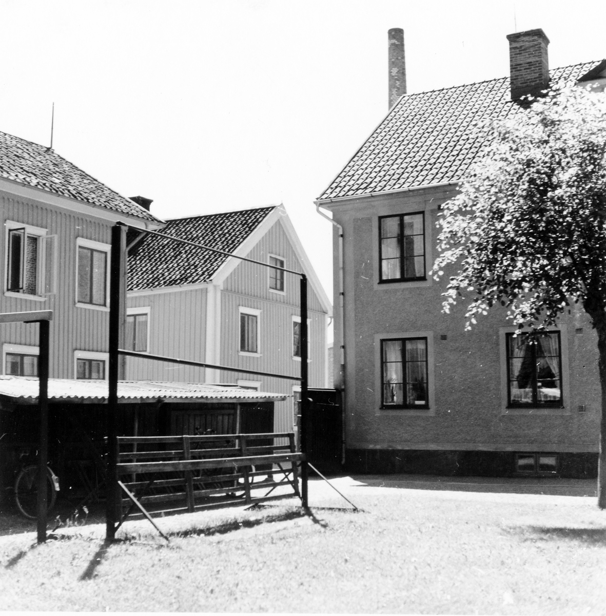 Kv. Alströmer 1C fotograferat från gården mot Drottninggatan. Till vänster ligger Solgatan och kv. Älgen 1. Idag är kv. Älgen en del av kv. Alströmer.