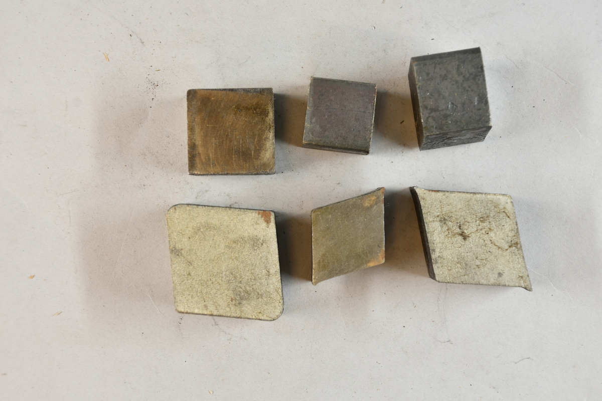 Prov av valsad metall 
I ursprunglig ask med etiketter med data enligt Ing. G. Kraft.

