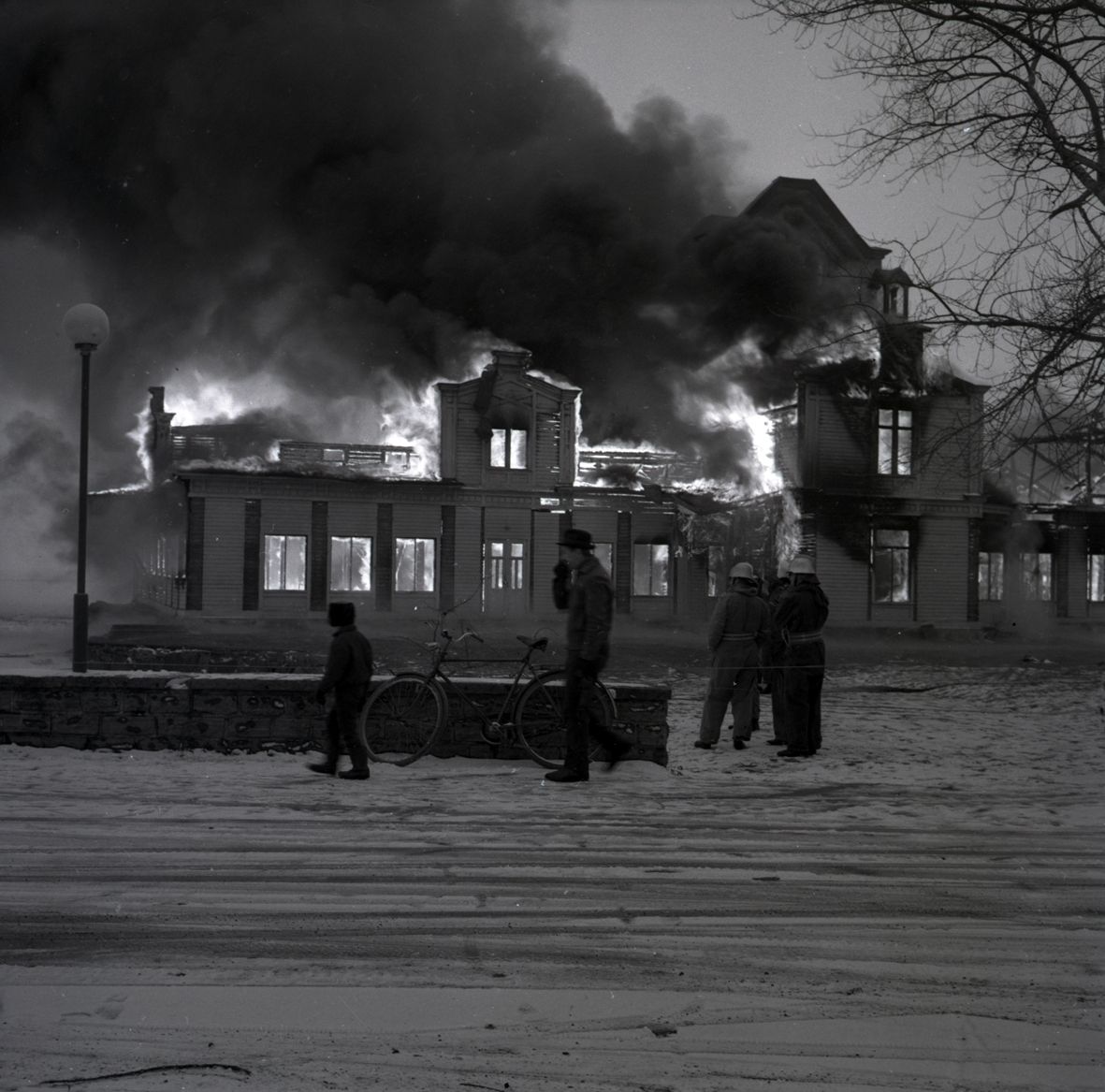Anlagd brand i Borgholm 22 mars 1964.