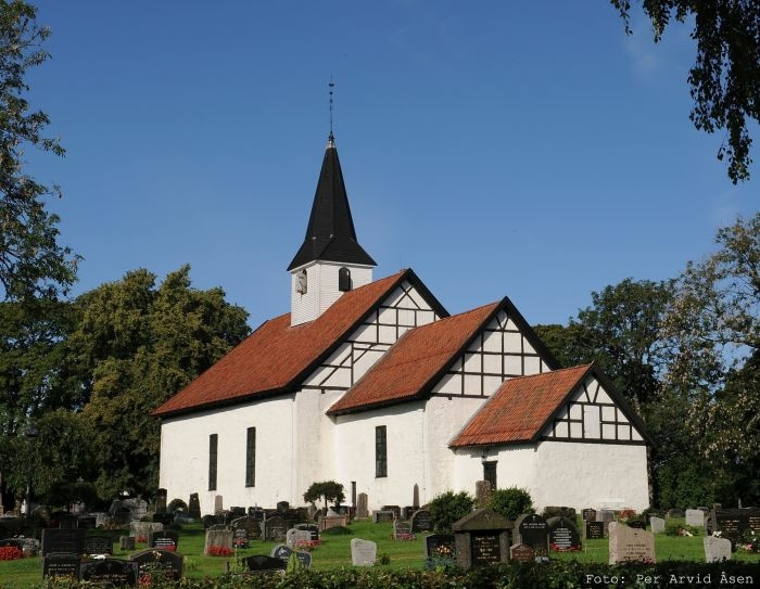 Borre kirke. Foto: Per Arvid Åsen (kirkesøk.no)