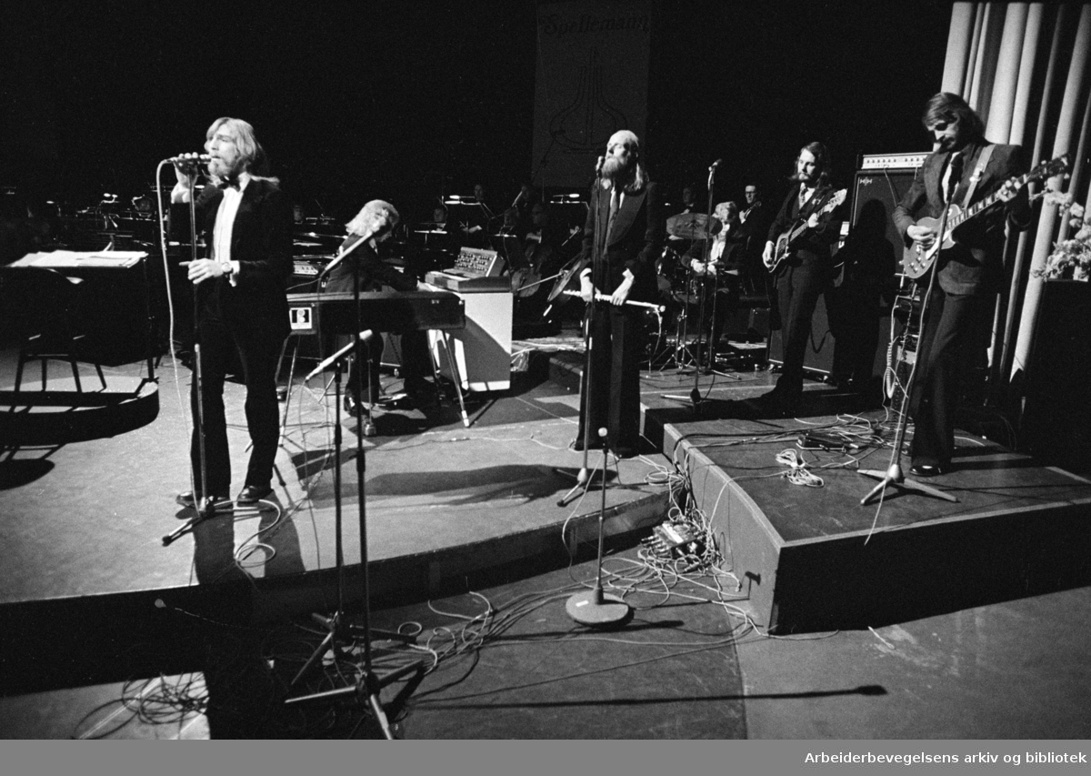 Spellemannsprisen 1973 på NRK TV. Bandet Popul Vuh med Jan Teigen i spissen.