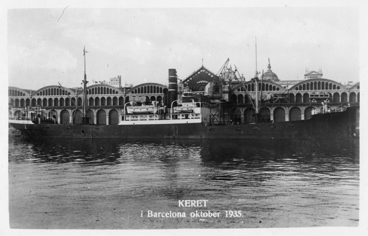Postkort av DS KERET (bygget 1927) til kai i Barcelona, 1935.
