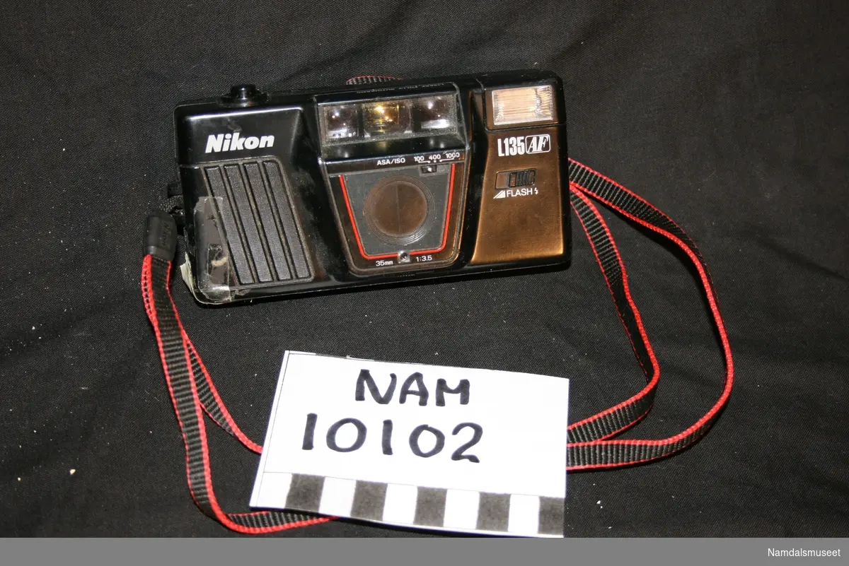 Helautomatisk kompaktkamera fra Nikon