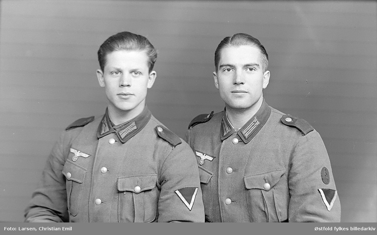 Portrett av tysk soldater 2. nov 1940. Navn i bestillingsprotokoll: Gefreiter Walter og Piepers.