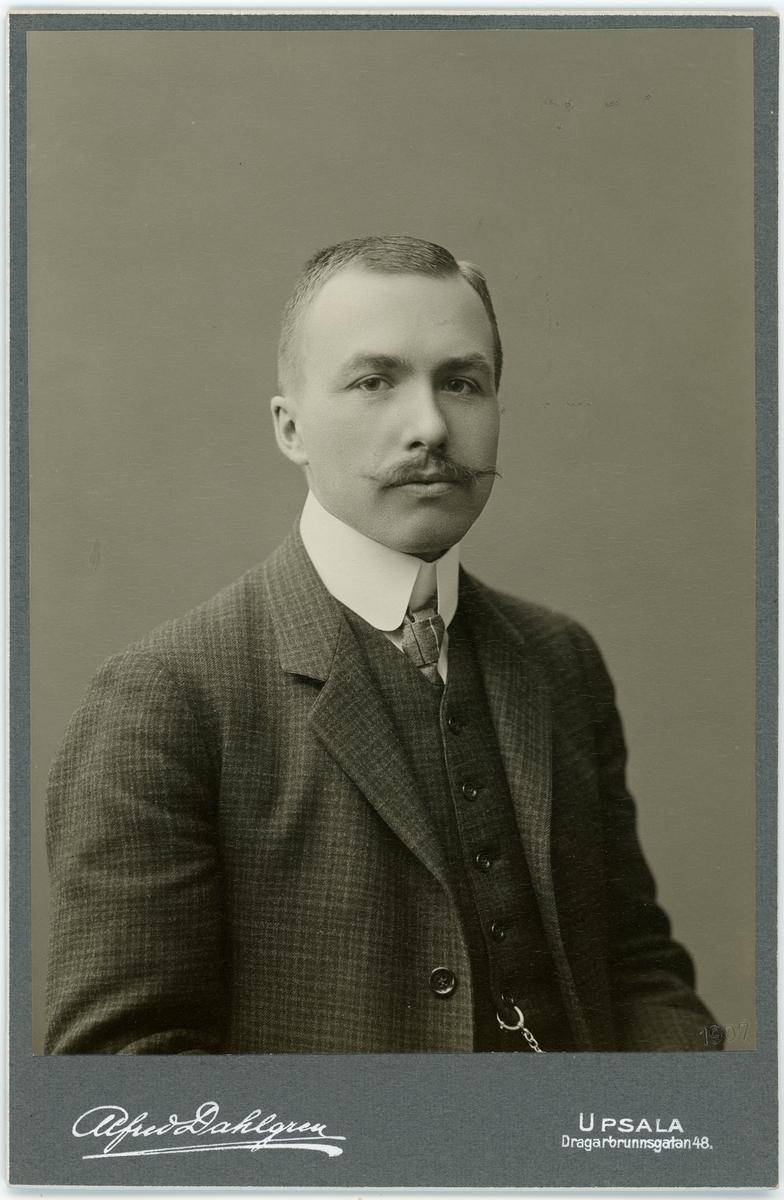 Kabinettsfotografi - Gunnar Nyström, Uppsala 1907