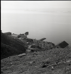 Grumantbyen og Isfjorden.