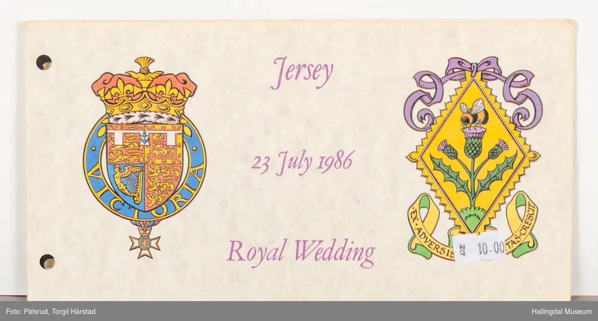 Kort med frimerkesamling (2 frimerker) i forbindelsen med bryllupet mellom Prins Andrew og Sarah Ferguson 23. juli 1986.