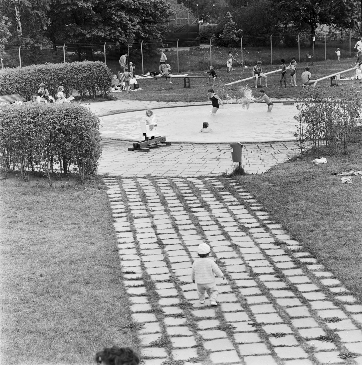 Fyrisbadet - "varmt och soligt", Uppsala 1965