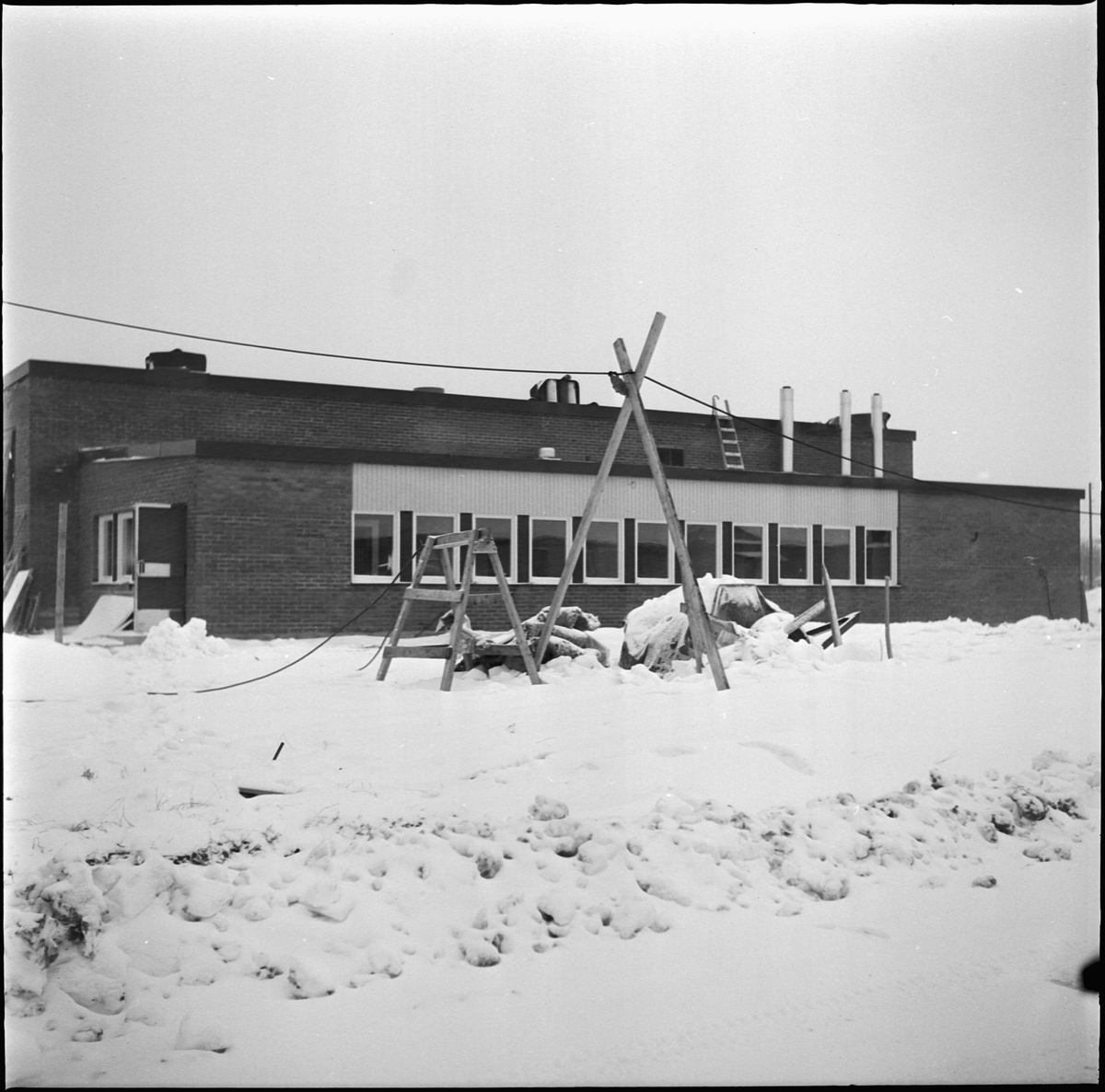 Bilprovningens lokaler i Tierp, Uppland 1968
