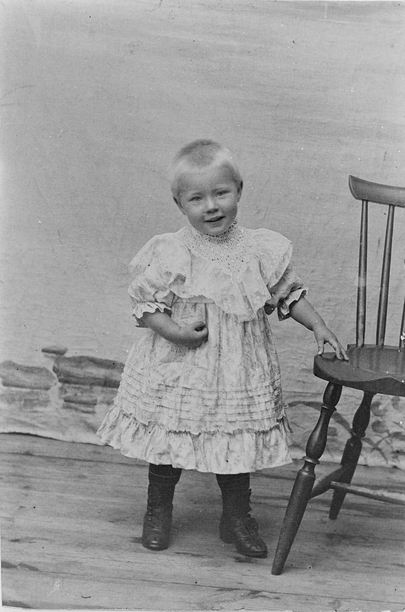 Marta Kopseng Hunstad, ca.1905.