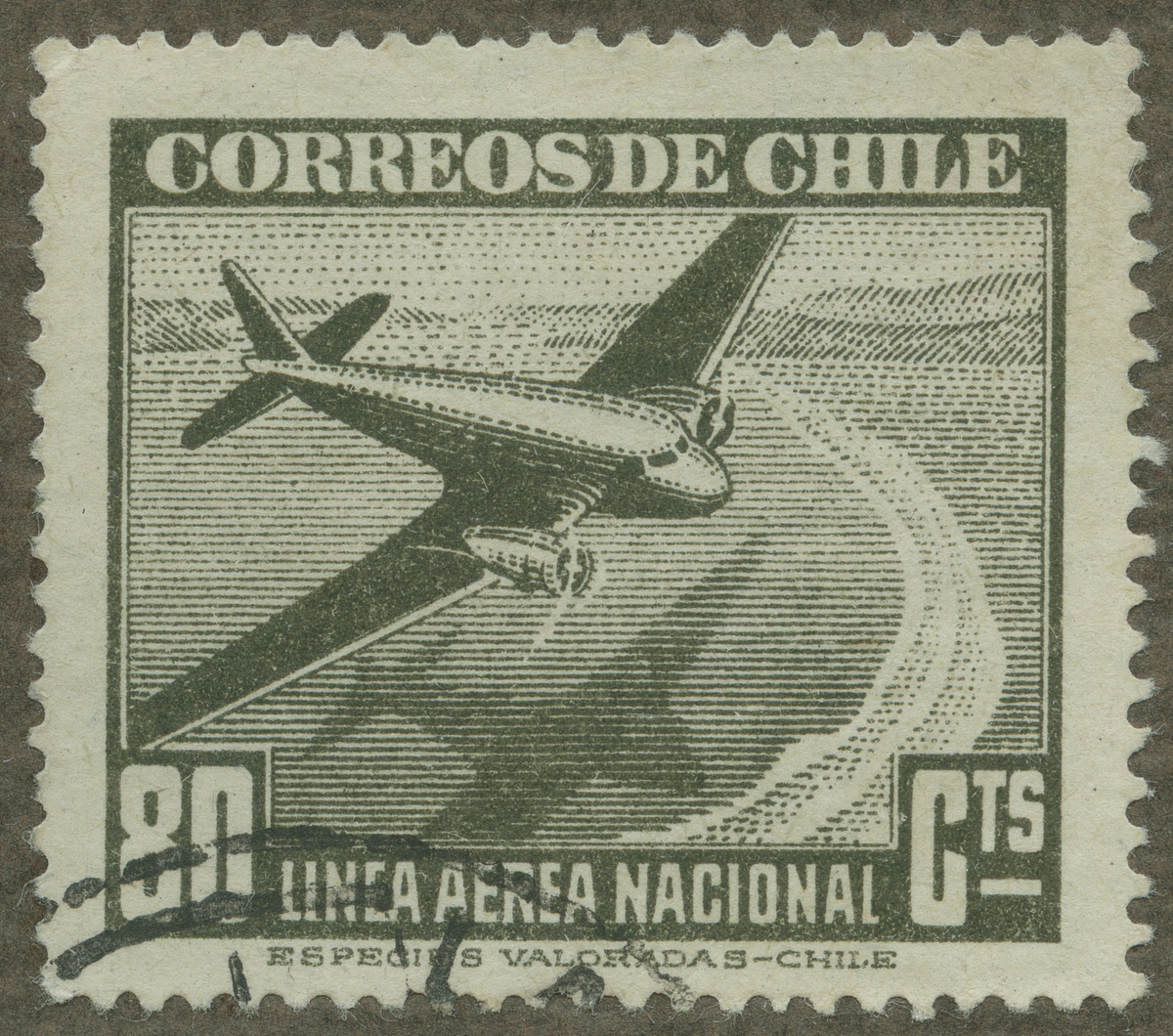 Frimärke ur Gösta Bodmans filatelistiska motivsamling, påbörjad 1950.
Frimärke från Chile, 1942. Motiv av Tvåmotorigt postflygplan Linea aerea nacional