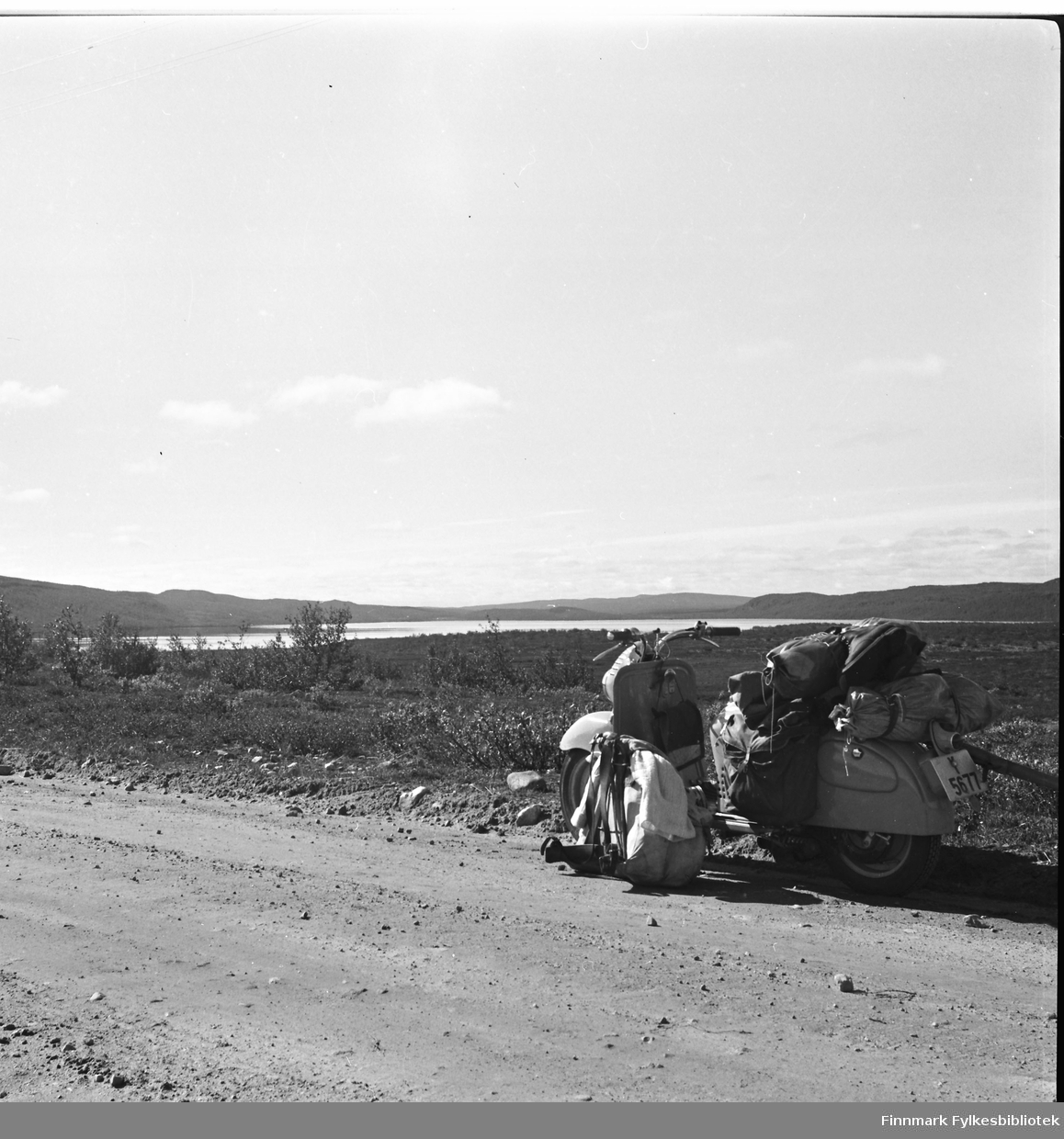 Scooterferie 1955. Biggejávri er en innsjø i Kautokeino kommune i Finnmark.