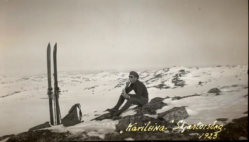 Skiløper i påskefjellet. "Karileina" Skjærtorsdag, Påsken 1923.