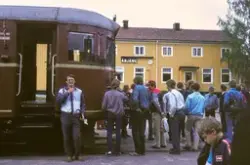 Dieselmotorvogn BM 86 21 med ekstratog for Norsk Jernbaneklu