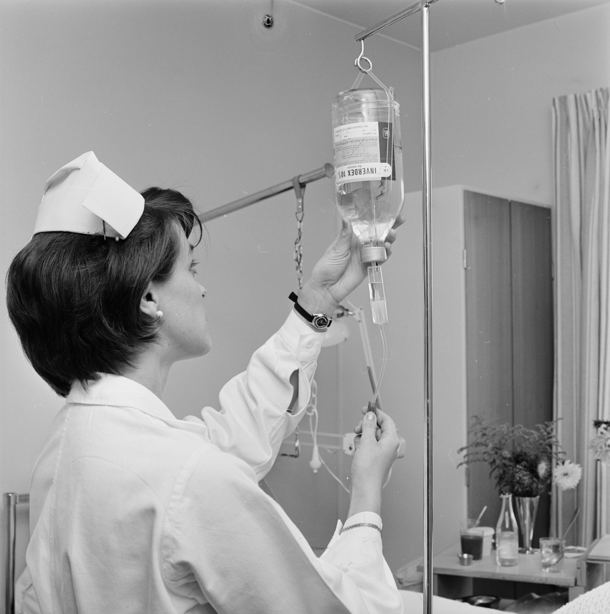 Ny reaktiveringskurs för sjuksköterskor, Akademiska sjukhuset, Uppsala 1964