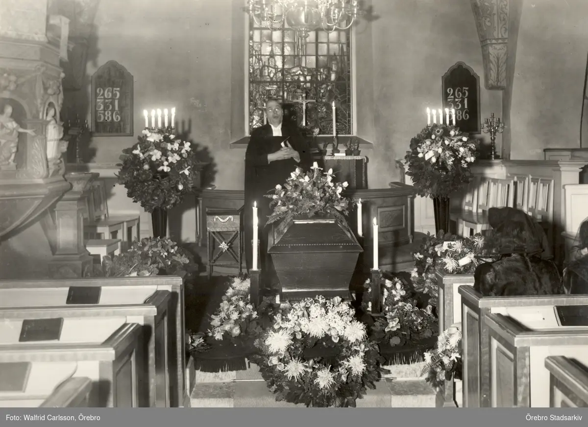 Begravning i Almby kyrka