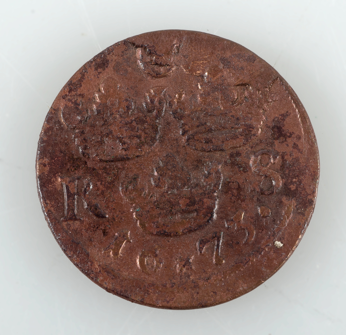 Mynt. 1/6 öre SM, 1673 (Karl XI), präglat i Avesta.
