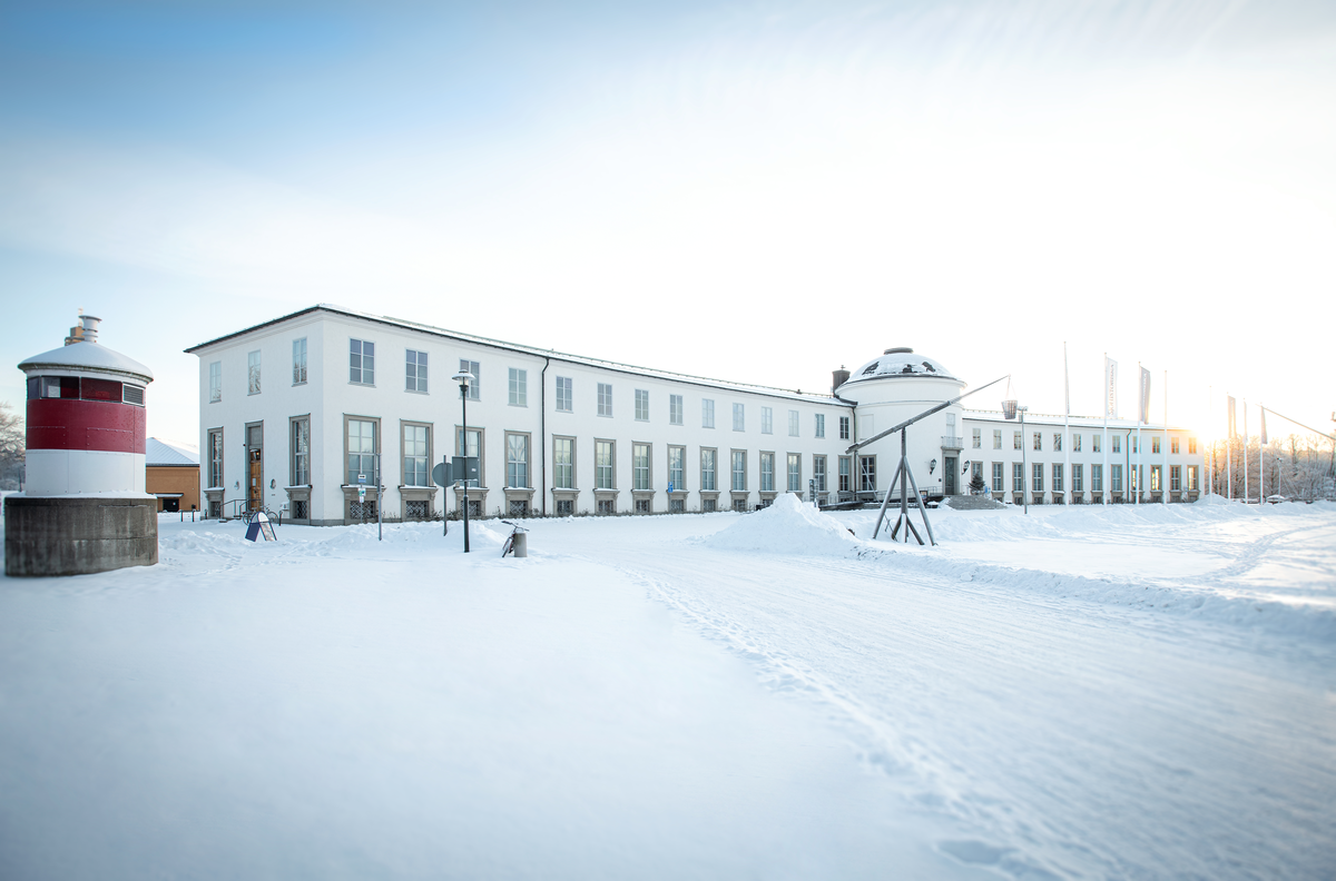 Sjöhistoriska museet i vinterskrud.