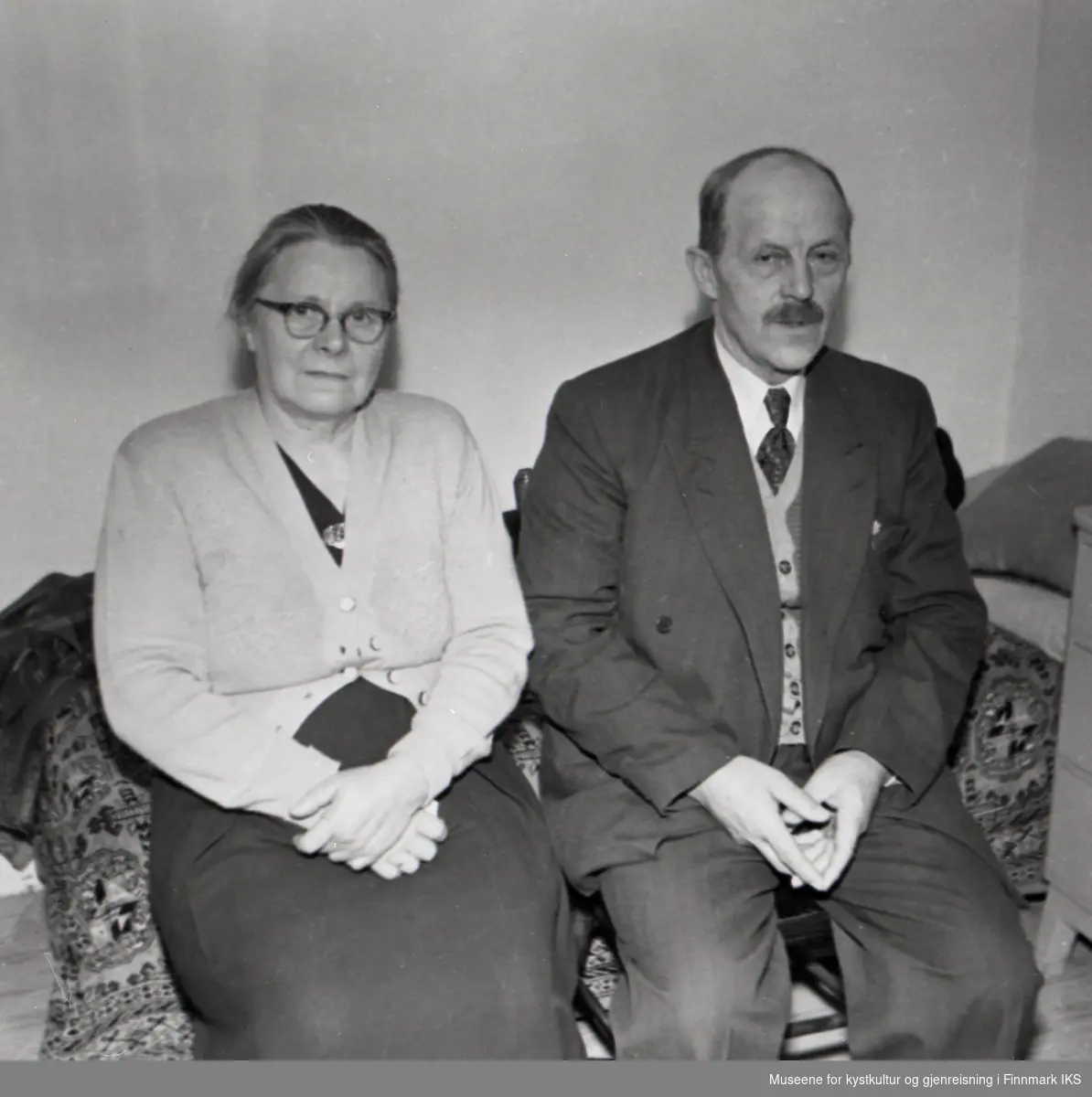 Kamøyvær. Ekteparet Jonette (Netta) og Arthur Søderholm. Ca. 1960.