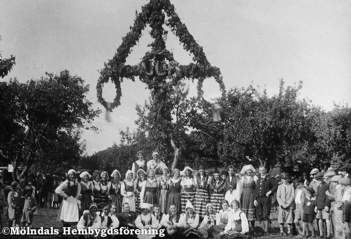 Ryttargården 1 i Eklanda, Mölndal, år 1930. Mölndals JUF avdelnings första sommarfest.