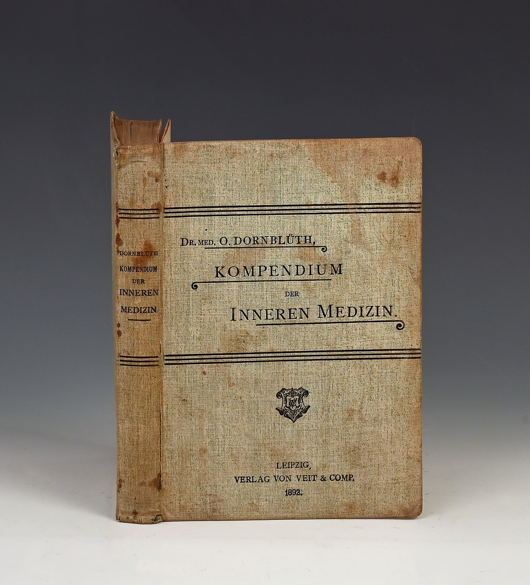 Prot: Dr. med. O Dornblüth: Kompendium der Juneren Medizin.
Leipzig 1892.