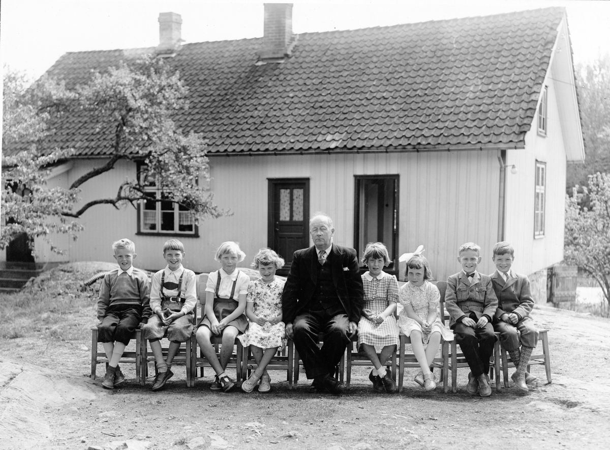 Levang skole. Småskolen. 23.06.1956. Klasseforstander Olav Matson