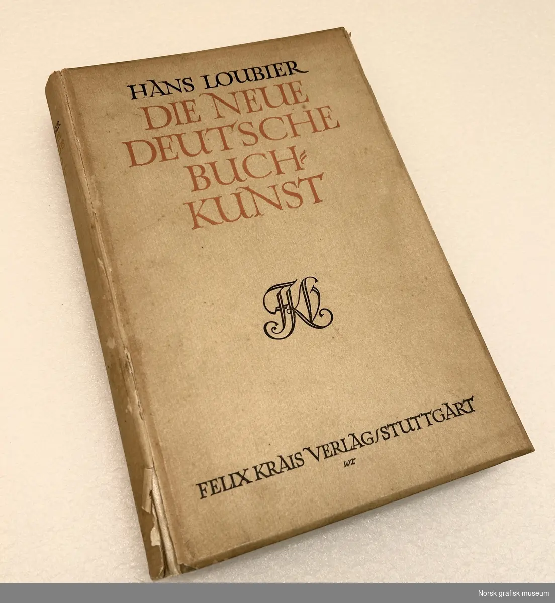 Bok om tysk bokkunst av Hans Loubier. Trykt av Felix Krais Verlag, Stuttgart.