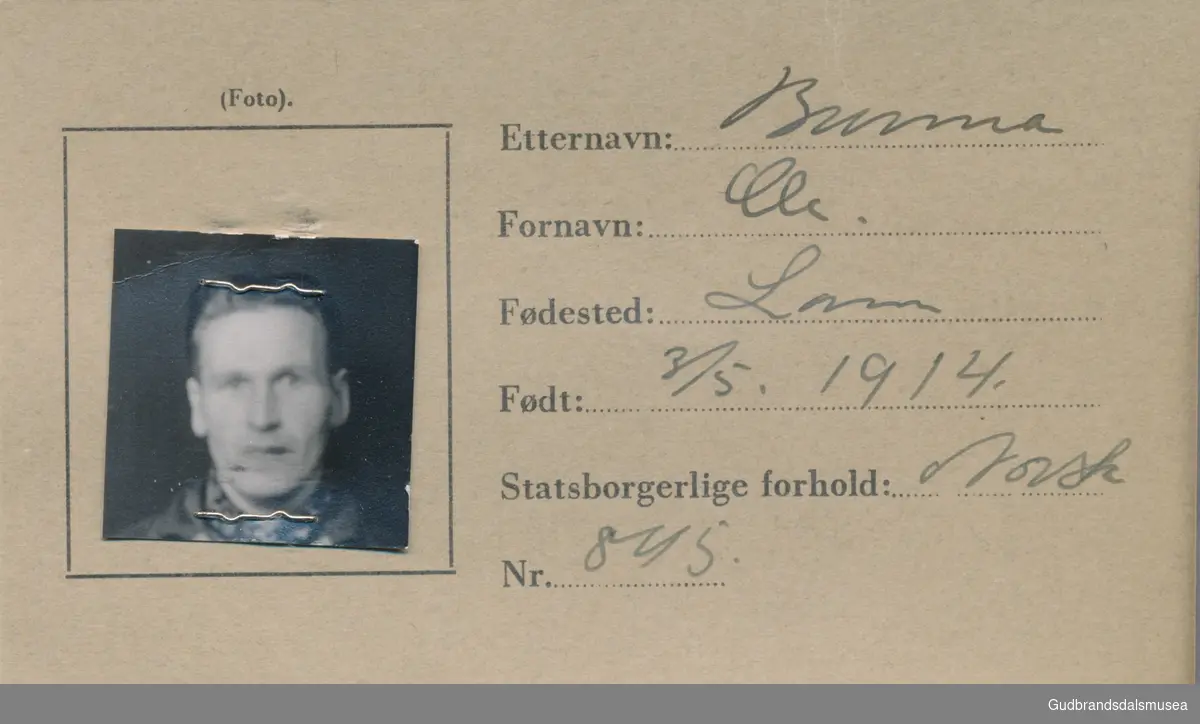 Brenna - Ole f1914
ID-kort utstedt 1941, Lom